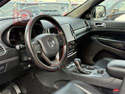 جیپ گراند شیرۆکی